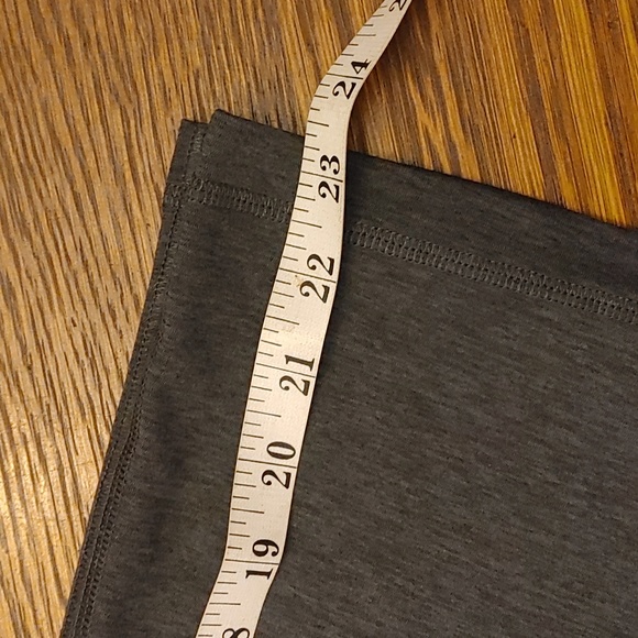 Ladies Sansara Size Medium flared Spandex Skirt - Picture 5 of 5